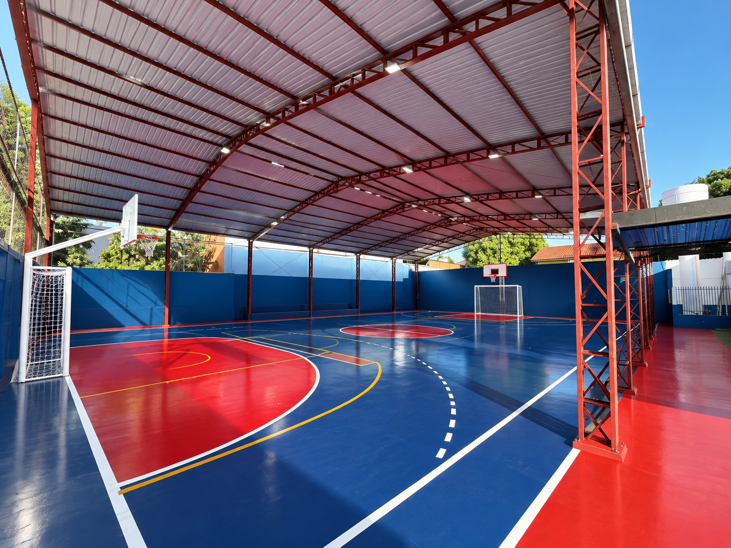 Quadra esportiva coberta da Unidade 02 do Colégio Conexão